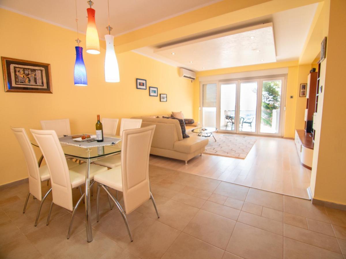 Mum'S Apartment Petrovac 외부 사진